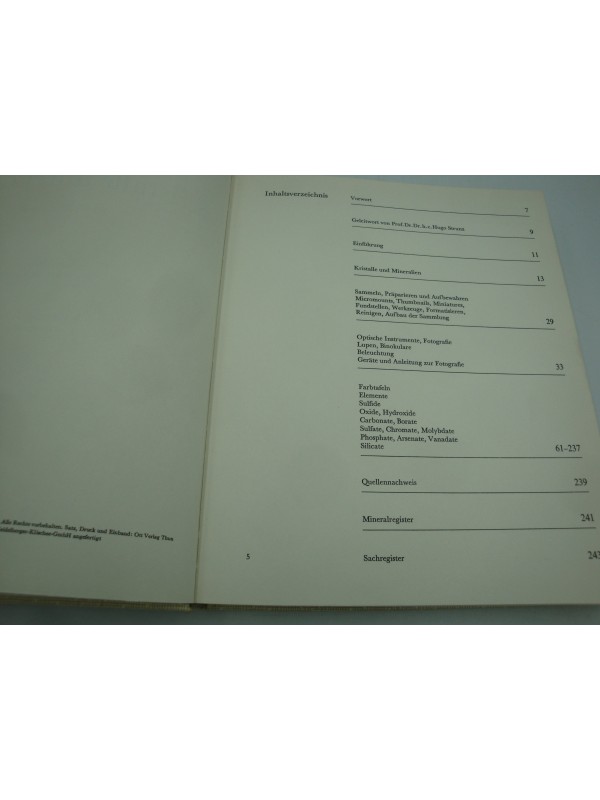 WERNER LIEBER Kristalle unter der lupe - Cristaux sous la loupe 1972 Ott Verlag Thun